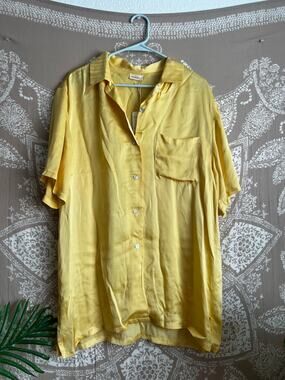 DONNI Silky Short Sleeve Shirt Sunny Yellow Size 2